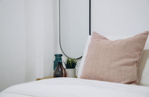 En Corts Apartment | APARTAMENTOS LEO XIII