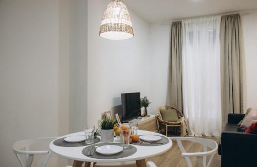 En Corts Apartment | APARTAMENTOS LEO XIII