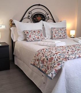 Ciudad Jardin Apartment | Apartamentos María Cristina 2 Parking privado gratis