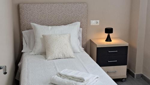 Ciudad Jardin Apartment | Apartamentos María Cristina 2 Parking privado gratis