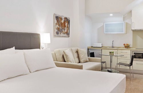 San Vicente Apartment | Apartamentos Metrópolis Sevilla