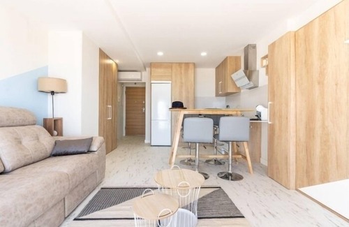 Almeria Apartment | Apartamentos Paseo Marítimo 3