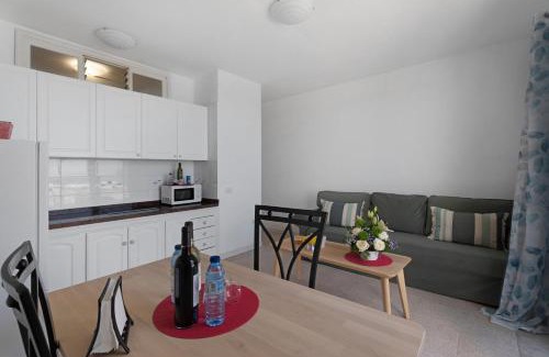 Alojera Apartment | Apartamentos Playa Azul - 6
