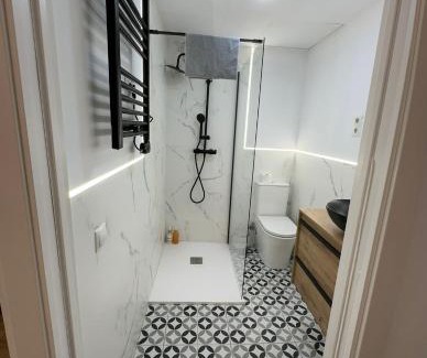 Almenara Apartment | Apartamentos Plaza Castilla