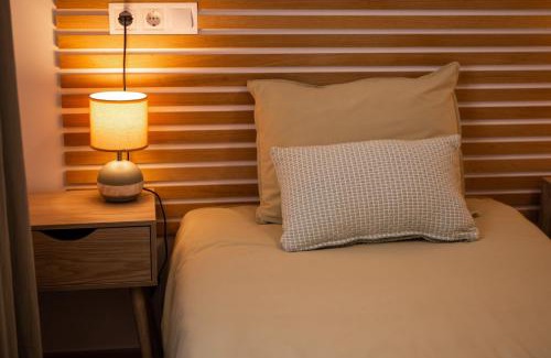 Carretera de Cadiz Apartment | Apartamiento con naranjas