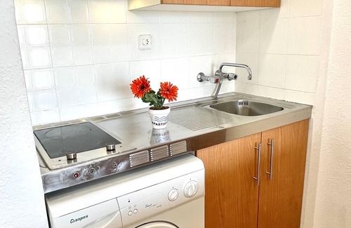 La Pineda Apartment | APARTBEACH ADRIATICO RELAX BEACHFRONT WITH SWIMMING POOL AND PARKING