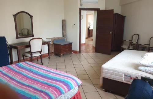 Bandulu Apartment | Apartemen Marbella anyer tower sadewa lt 5 view kolam renang & laut