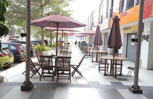 Cikarang Hotel | Apartement Riverview Tower Mahakam by Alfa Rooms