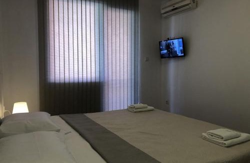 Old Town Hotel | Aparthotel Elly