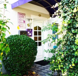 Unterrath Bed & Breakfast | Aparthotel Messe Flughafen