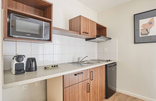 Levallois-Perret Apartment | ApartHotel Paris Levallois Maurice Ravel