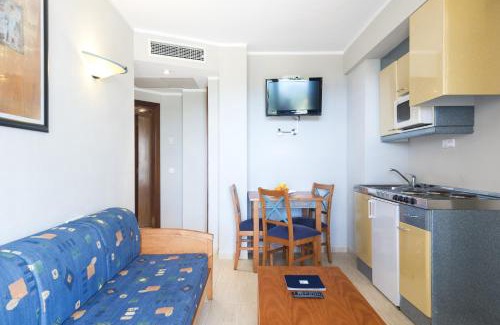 Santa Eulalia del Rio Apartment | Aparthotel Tropic Garden