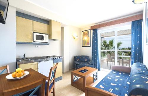 Santa Eulalia del Rio Apartment | Aparthotel Tropic Garden