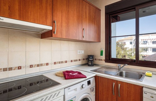 Los Gallos-Cerromolino Apartment | Apartment on 2nd floor 550 meters from the beach 129