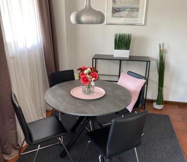 Poertschach am Woerthersee Apartment | Apartment Ananas I Zentral & SeeNah
