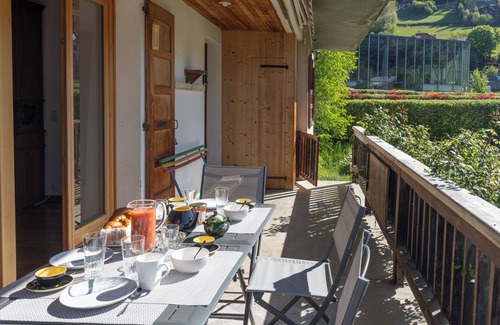 Saint-Gervais-les-Bains Apartment | Apartment 'Spacieux Avec Vue' with Private Garden, Balcony and Wi-Fi