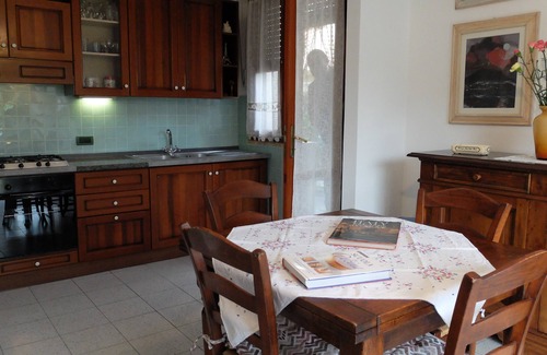 Torre del Lago Puccini Apartment | Apartment with garden 5 minutes from the sea