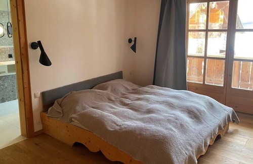 Sankt Anton am Arlberg Apartment | Apartment Alpentraum - mit 150qm - Chalet Flocke mit Saunazugang und Terrasse