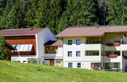 Sankt Anton am Arlberg Apartment | Apartment Gampen by Interhome