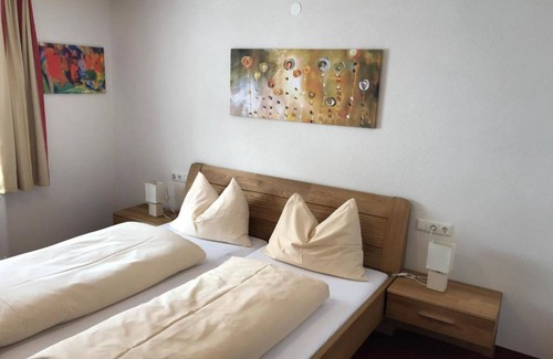Sankt Anton am Arlberg Apartment | Apartment Osthang 5 - House Steissbach