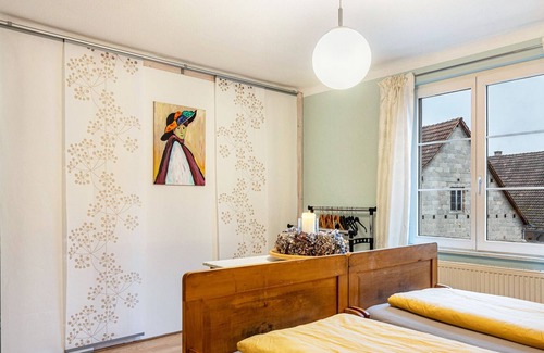 Radolfzell am Bodensee Apartment | Apartment 'Künstler-Ferienwohnung Karker' with Mountain View Wi-Fi