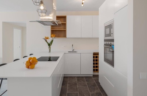 Puerto Banus Apartment | Apartment in Playas del Duque for 4 people| Casa Córdoba 229