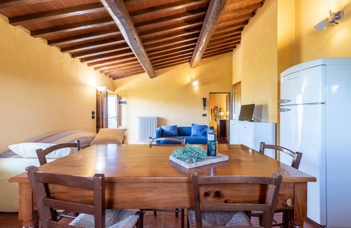 Castelfranco di Sopra Other | Apartment 'Scaletta al Bellini' with Shared Pool & Wi-Fi