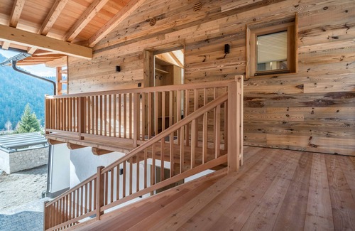 Mareo Apartment | Apartment "Les Ciases Chalets Dolomites Apt 4" with Private Balcony, Shared Sauna & Wi-Fi