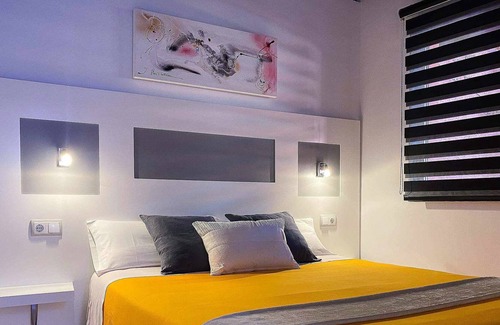 Olot Apartment | APARTMENT 1-1