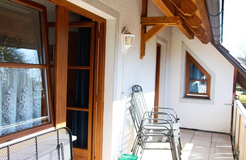 Nonnenhorn Apartment | Apartment 1, 37m² with Shared Garden, Balcony and Wi-Fi