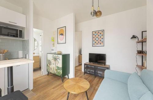 Plaisance Apartment | Apartment 1 Bedroom # Paris 14 # Alesia