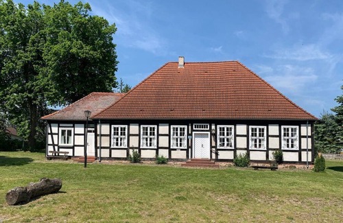 Schmatzin Apartment | Apartment 1 Schwedentreff - Gutshaus Schlatkow