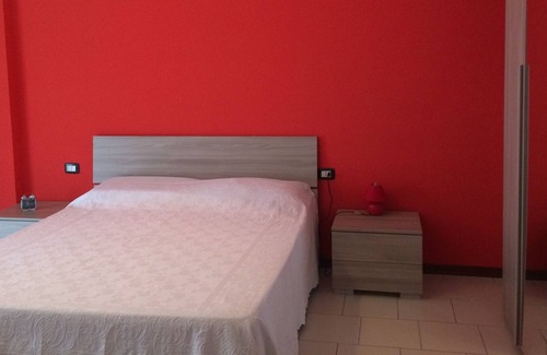 Montesilvano Apartment | Apartment 10 minutes walk from the sea sleeps 8