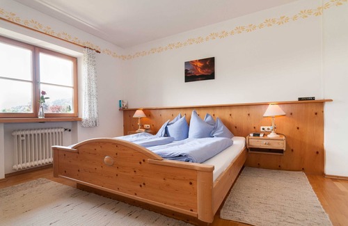 Egern Bed & Breakfast | Apartment 12 - Guesthouse Apartments Liedschreiber GbR