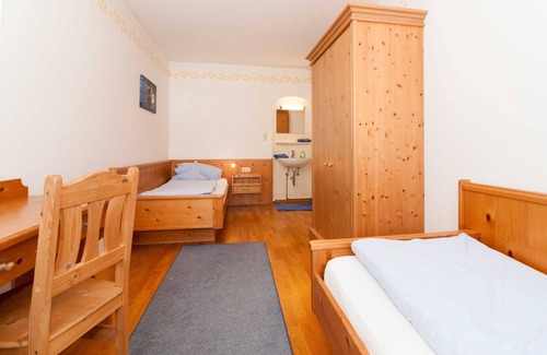 Egern Bed & Breakfast | Apartment 12 - Guesthouse Apartments Liedschreiber GbR