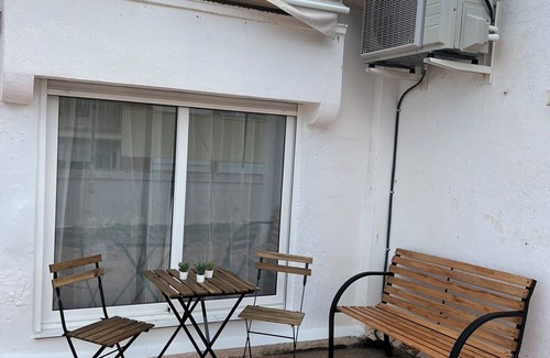 Cambrils Apartment | Apartment 15 minutes from Port Aventura.