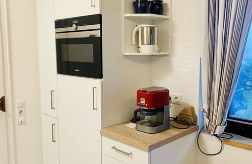 Rantum Apartment | Apartment (1Raum) with kitchen and bedroom - Lazy Dolphin
