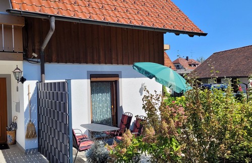 Nonnenhorn Apartment | Apartment 2, 41m² with Shared Garden, Balcony and Wi-Fi