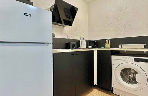 Whitechapel Apartment | Apartment 2 at Aldgate