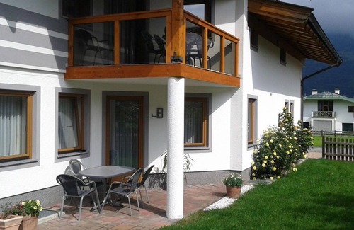 Kaprun Apartment | Apartment/2 bedrooms/Du od. Bath, toilet - Kathrin, house