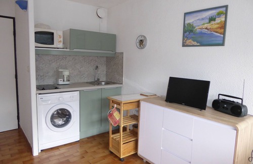 Argeles Plage Apartment | Apartment 2 rooms Parking Pool 350m beach