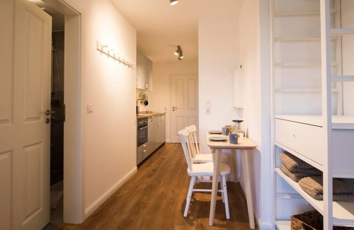 Poppenbull Apartment | Apartment 2 - Seerosenhof