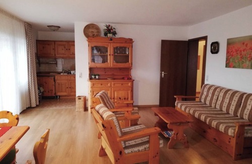 Bad Krozingen Apartment | Apartment '2 Zimmer Appartement 63' with Balcony and Wi-Fi