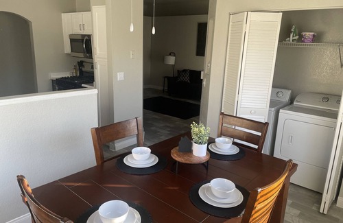 Las Vegas Apartment | Apartment 20 minutes from airport!