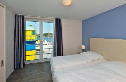 Eckernfoerde Apartment | Apartment 21, Blickrichtung Binnenhafen NordOffenes Meer