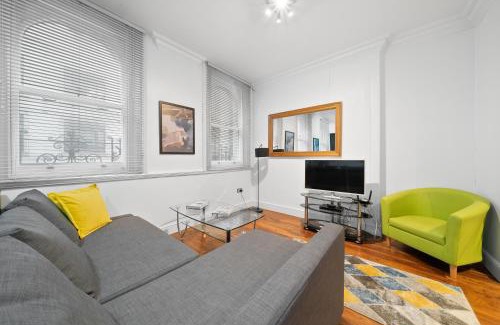 Lime Street House | Apartment 3, 48 Bishopsgate by City Living London