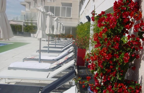 L'Estartit Apartment | APARTMENT (3 ADULTS + 2 CHILDREN) STREET VIEW