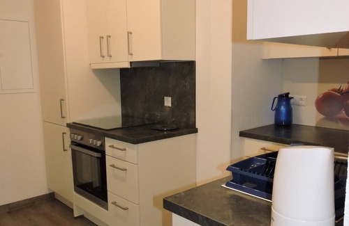 Unteruhldingen Apartment | Apartment '3' with Private Terrace and Wi-Fi