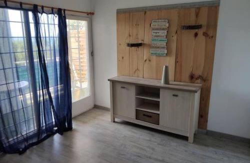 Canet de Mar Apartment | Apartment 3 minutes from the beach and train station on foot