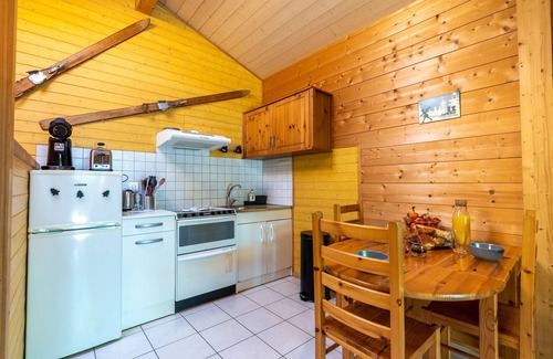 Les Clefs Apartment | Apartment 3 Monts - Cotagne